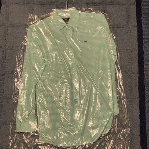 Vineyard vines button down